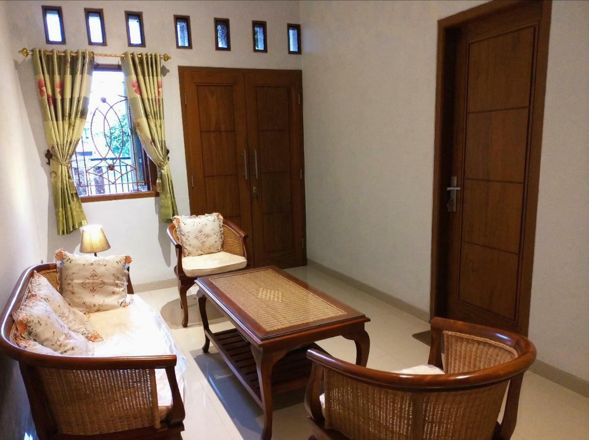 Rumah Nyaman Di Rumah liburan *